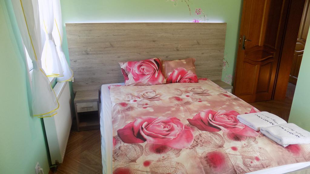 Roza Wiatrow Apartment Grzybowo  Bagian luar foto