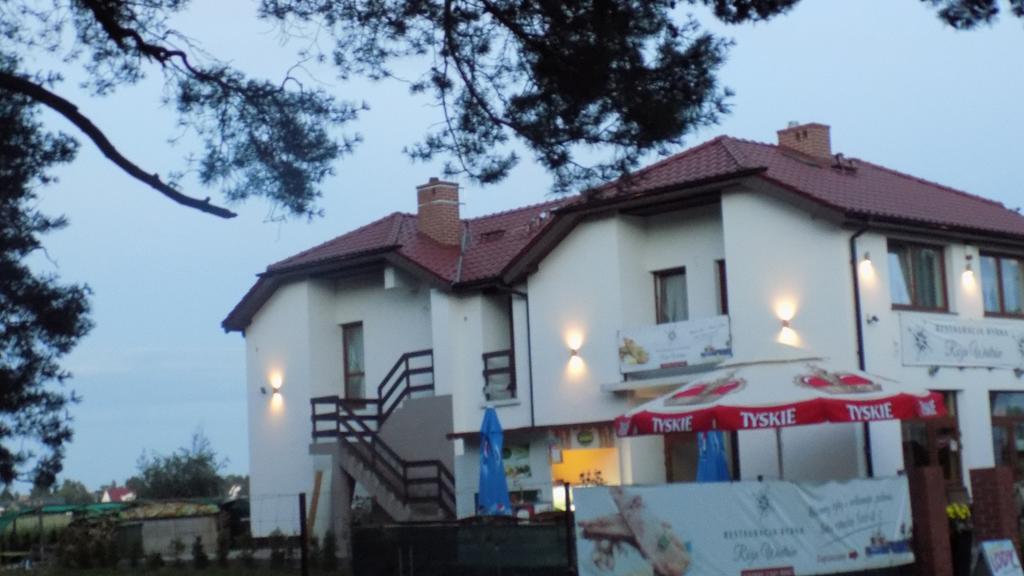 Roza Wiatrow Apartment Grzybowo  Bagian luar foto